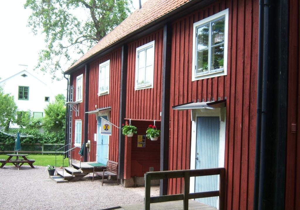 Stf Vandrarhem Mangelgarden Soderkoping Exterior foto
